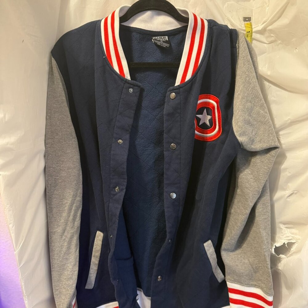 Marvel Captain America Varsity Jacket Mens XL Avengers Snap Button